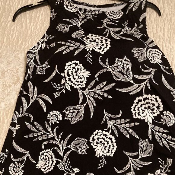 Land’s End Plus high neck modest soft cup Tankini top black multi floral 14D - Picture 5 of 7